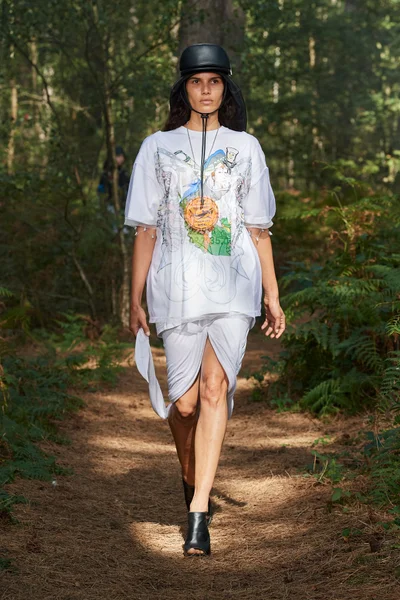 Look 37